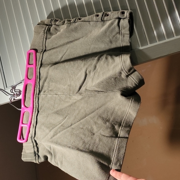 Free people, dark green military/industrial style mini skort. - Picture 4 of 4